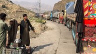 Chaman border crossing partially reopens after Pak