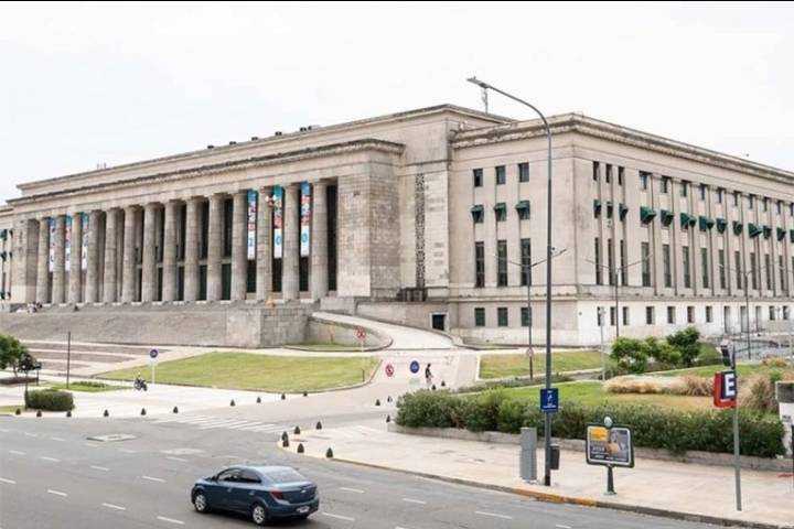 UBA irá a la Justicia para que Javier Milei cumpla con la ley de Financiamiento Universitario