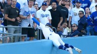 Dodgers’ Kiké Hernandez wastes no time making Game 4 defensive highlight