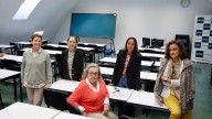 Estudiar con más de 55 años: las alumnas veteranas llenan las aulas de la UNED