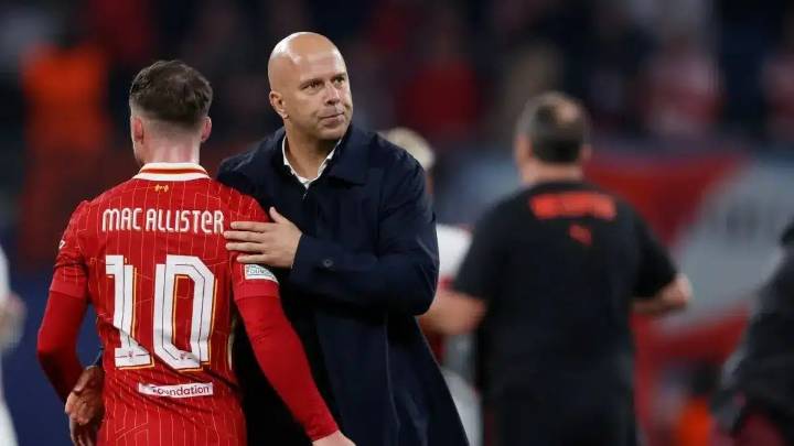 Arne Slot respondió con dureza a Alexis Mac Allister: “eso nunca es ideal para un jugador”