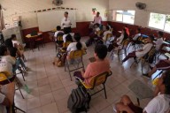 SEP anuncia regreso a clases presenciales en cinco estados tras lluvias: más de 182 mil alumnos reanudan actividades