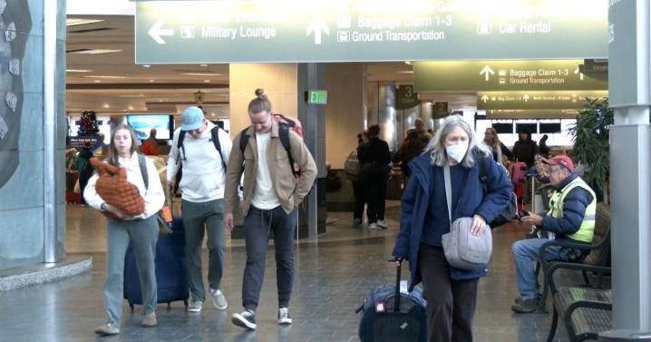 Travelers in Anchorage staying alert as shutdown stretches on