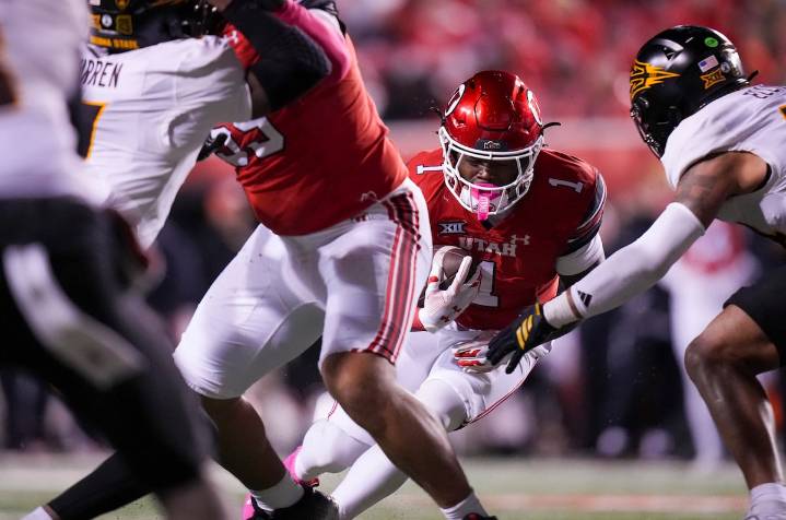 Utah football dominates Arizona State 42-10 for first Big 12 home win