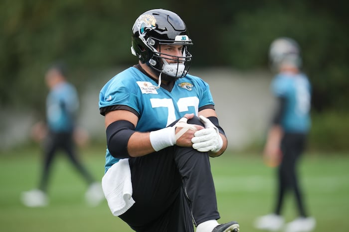 Jaguars eye return of center Robert Hainsey for Wembley game against Rams