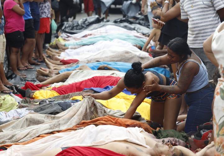 La cifra de muertos en la redada de Río se eleva a 128 tras la aparición de 64 cadáveres en un bosque