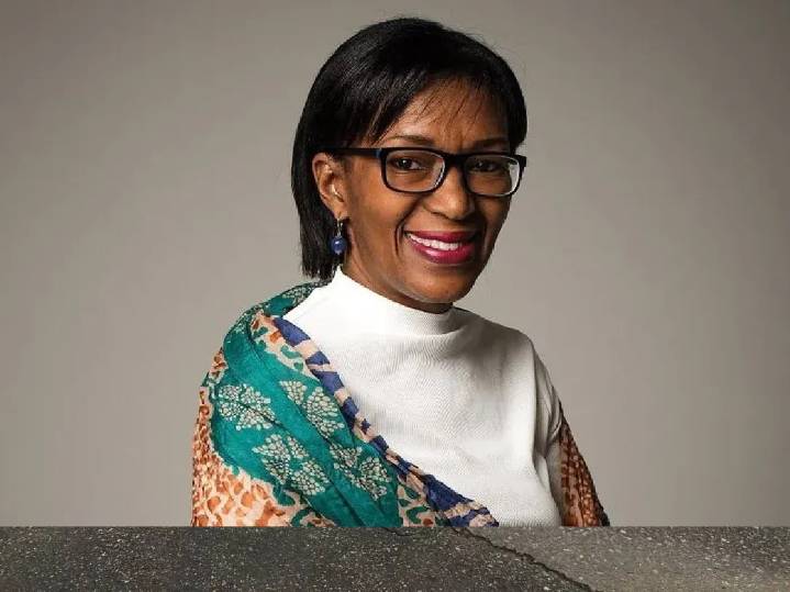 Venezolana gana «Premio Antonio Bouza – Poeta de América» en España