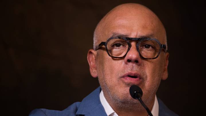 Venezuela advierte a EE.UU. que la oposición extremista prepara una provocación de falsa bandera