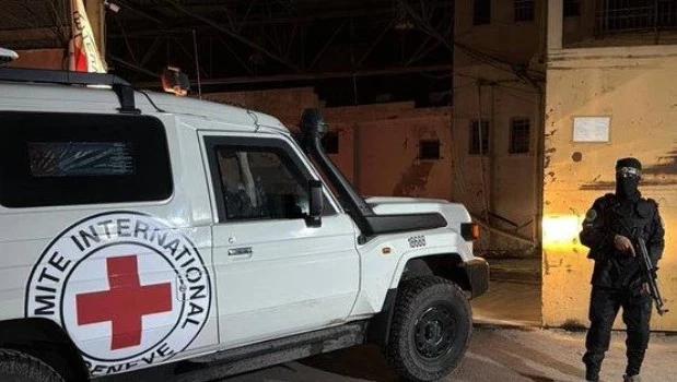 Israel confirmó haber recibido el cuerpo de un rehén que previamente Hamás entregó a la Cruz Roja