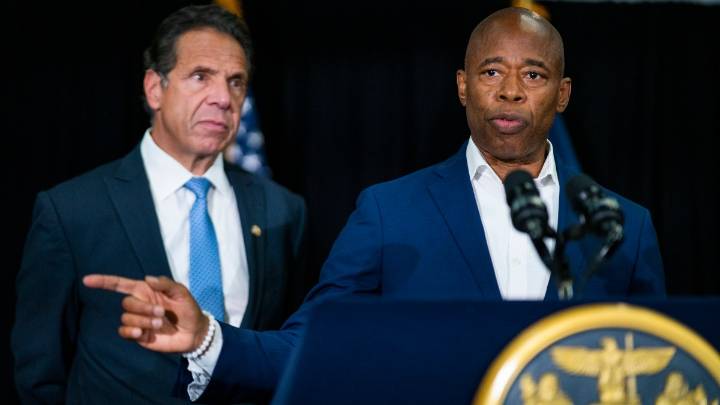 Eric Adams abre la puerta a respaldar a Cuomo para la alcaldía de NY: “Estamos conversando”