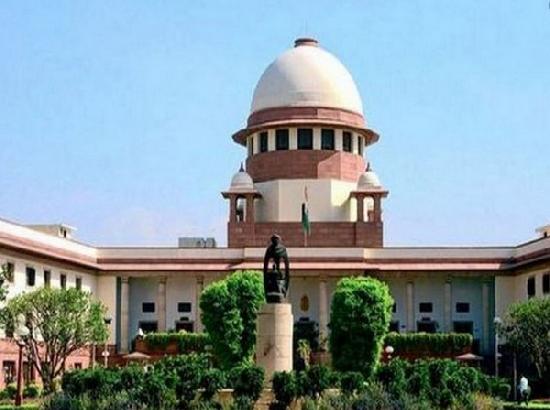 Major relief for Vodafone Idea as Supreme Court allows centre to reconsider AGR dues issue Photo Source: ANI [ FULL VIEW ]