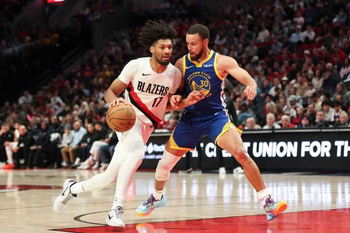 Blazers ink contract extensions, set opening night lineup