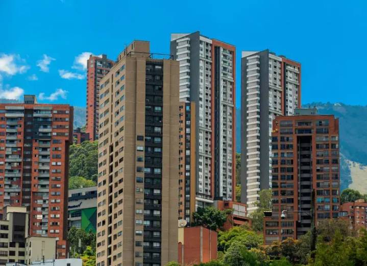 Medellín supera a Bogotá y se convierte de manera oficial en la ciudad más cara para arrendar vivienda en Colombia