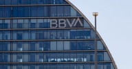 BBVA roza los 8.000 millones de beneficio y capta 8,7 millones de clientes