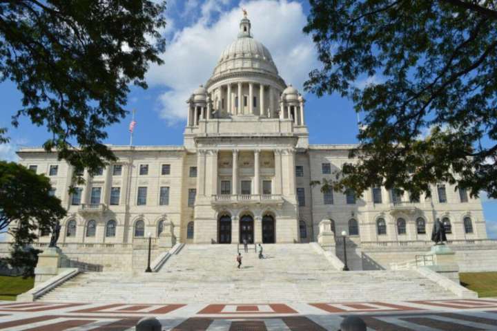 R.I. Ethics Commission votes to tighten lobbyist definition, but increase gift limits