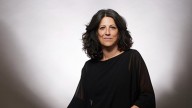 Cuando un retrato se vuelve conversación: la mirada única de Alejandra López