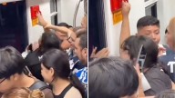 Mujer intenta sacar a hombres de vagón rosa en Metrorrey, ellos la bajan cuando amenazó con llamar a seguridad