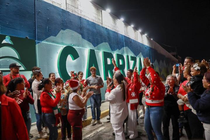 Carrizal inaugura mural de 100 metros y activa plan de asfaltado en inicio de la Navidad