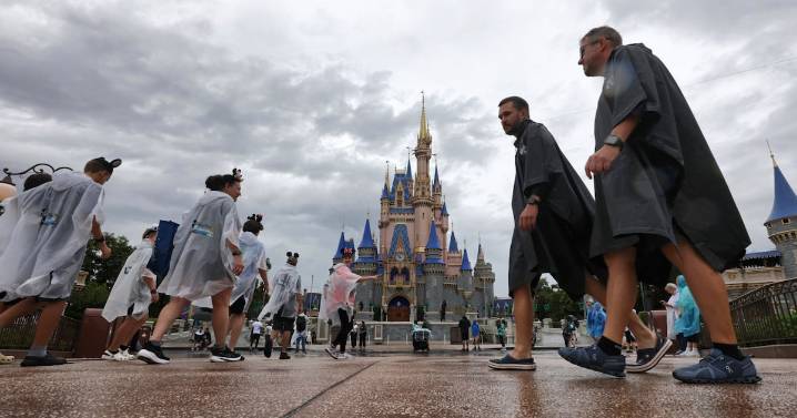 Disney World in Florida has it slowest 3-week stretch since 2021
