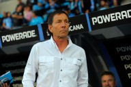 El colista del fútbol chileno se queda sin DT: Fernando Díaz renunció a la banca de Deportes Iquique