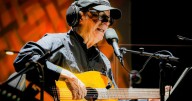 Justicia ordena retener recaudación de shows de Silvio Rodríguez en Chile por no pago de derechos