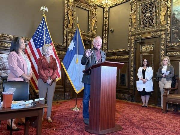 Walz reframes condition for calling special session on