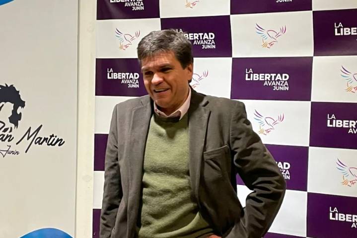 Imperatori destacó «la grandeza de Espert» tras su renuncia como candidato