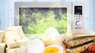 Microwaving These 12 Foods Will Make Your Kitchen Smell Like Regret