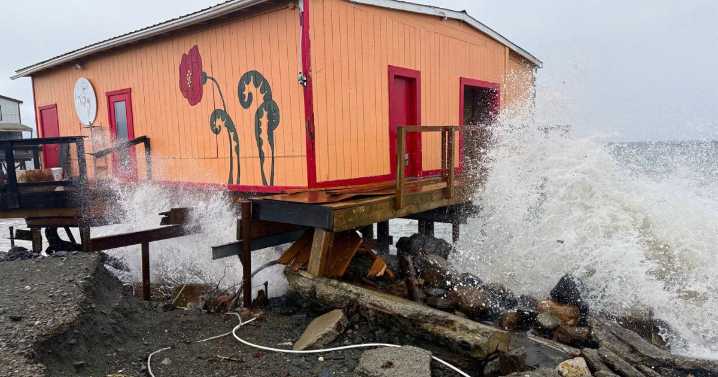 High tides cause flooding and damage along Homer Spit during King Tide