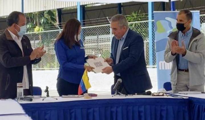 Luis Eduardo Martínez: Se inicia consulta pública de Ley de Aguas