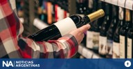 ¿A qué hora se pueden comprar bebidas alcohólicas en supermercados, bares y restaurantes?
