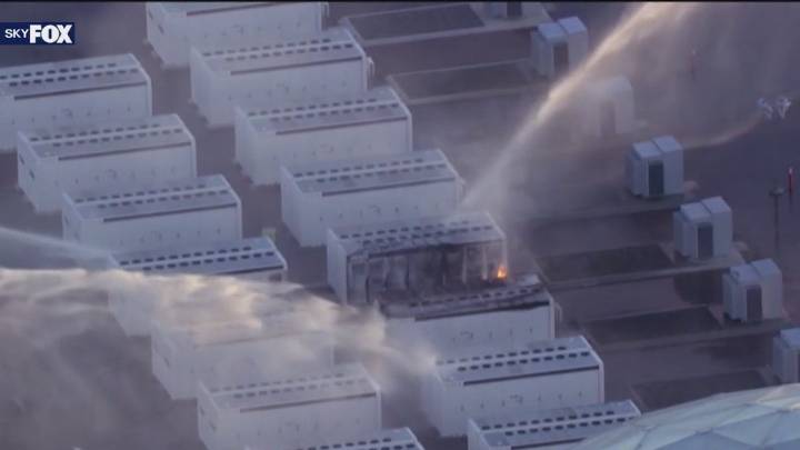 Massive fire breaks out at Peoria battery storage facility