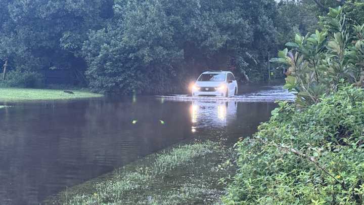 Home, flood insurance in hurricane season, finding coverage in Florida