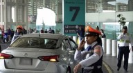 Taxistas niegan acuerdo para permitir Uber o Didi en el AICM por el Mundial 2026