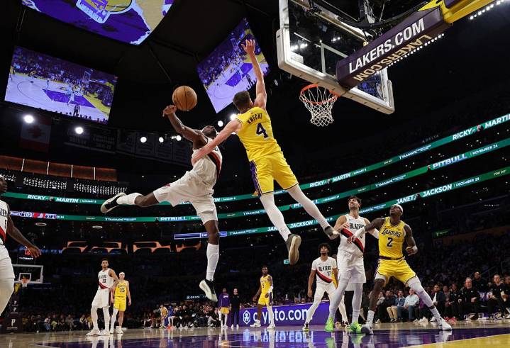 Deni Avdija Shines In Blazers’ Win Over Lakers In LA