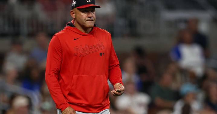 Nationals interim manager Miguel Cairo will not get the permanent job, AP source says