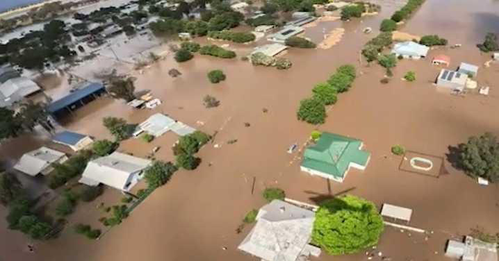 Eugowra floods: Weather bureau warnings 'inadequate' before deadly flood, expert says