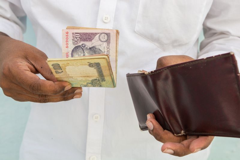 'I paid...': Bengaluru ex-CFO’s daughter dies at 34, then he says ‘bribes were demanded at every step’