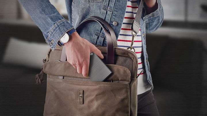 Si no sabes qué disco duro externo comprar, este Seagate de 2 TB es un acierto y está en oferta