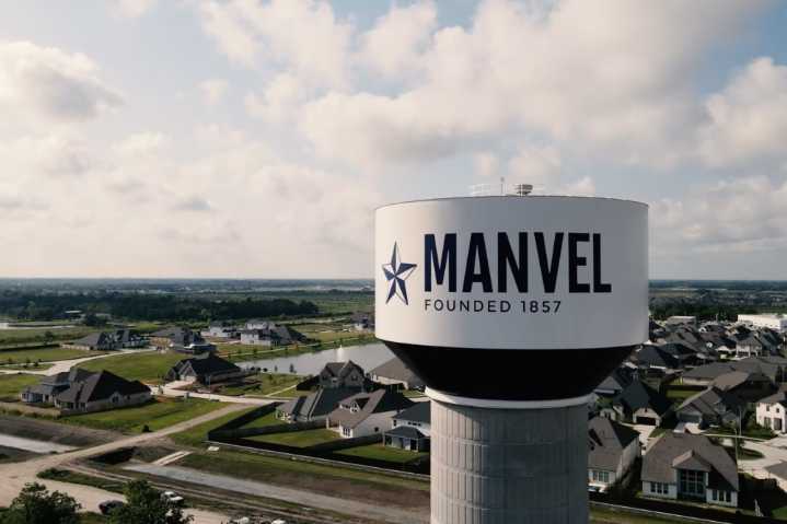 Manvel reviews portions of comprehensive, major thoroughfare ...