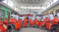 Ica: toldo metálico y silla de ruedas para adultos mayores del hogar San Juan de Dios