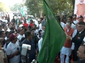 Country moving ahead in every field, says Jharkhand Governor; hig