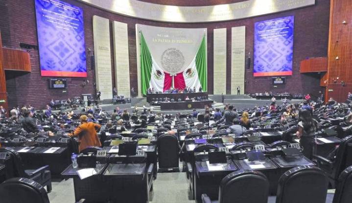 Diputados avalan Ley Aduanera; pasa al Ejecutivo