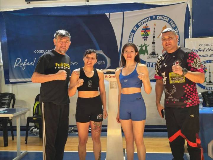 Conferencia de prensa y pesaje de Romina Guichapani y Nicol Morales previo al Festival de Box