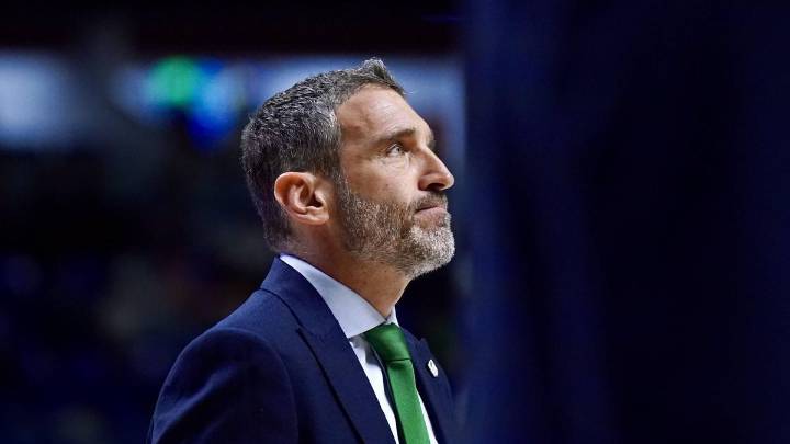 Ibon Navarro: "Ficharemos al mejor jugador que podamos, tenga las características que tenga"