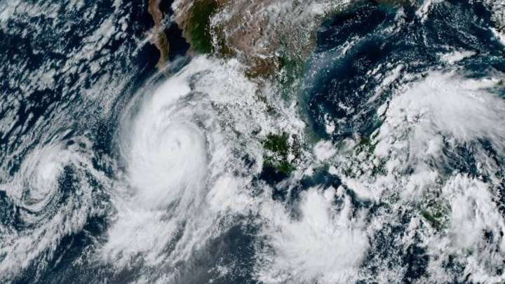Huracán Priscilla Provocará Lluvias Torrenciales en 7 Estados en las Próximas Horas: Conagua