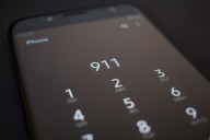 Policía alerta sobre nueva broma viral con IA que está ocasionando despliegues innecesarios de equipos SWAT