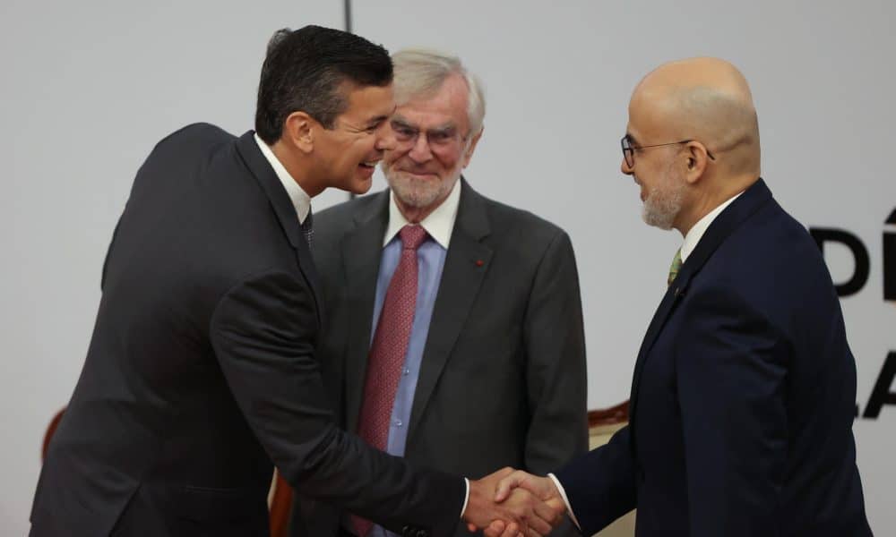Peña anuncia que Paraguay se prepara para iniciar el proceso de adhesión a la OCDE