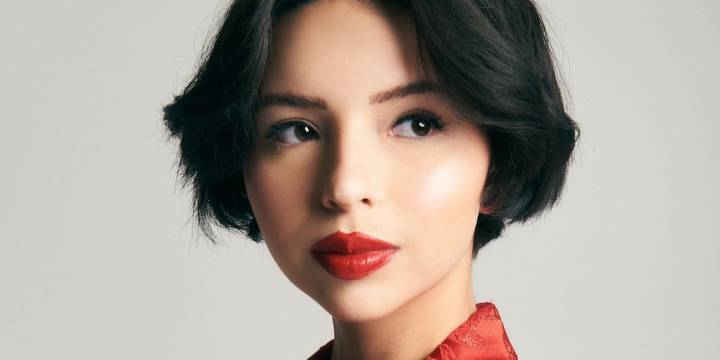 Internautas rechazan ‘oferta’ de Ángela Aguilar tras ofrecer su canto a quienes la critican