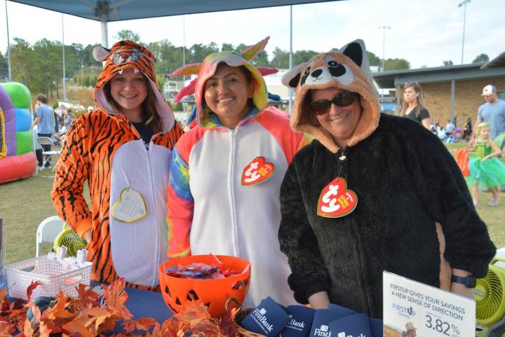 Wald Park overrun with costumed kids for 2025 Haunt the Hills (photos)